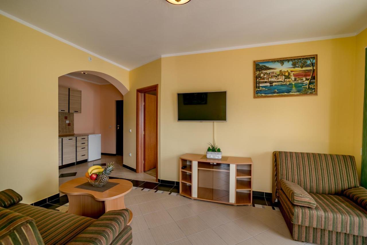 Apartmani Amor *